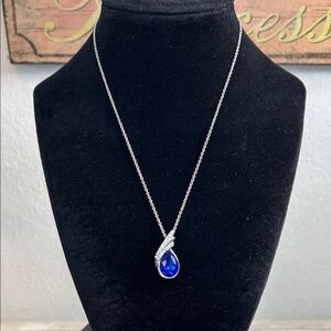 Elegant 18kgp Chain and Blue Glass Teardrop Pendant Necklace